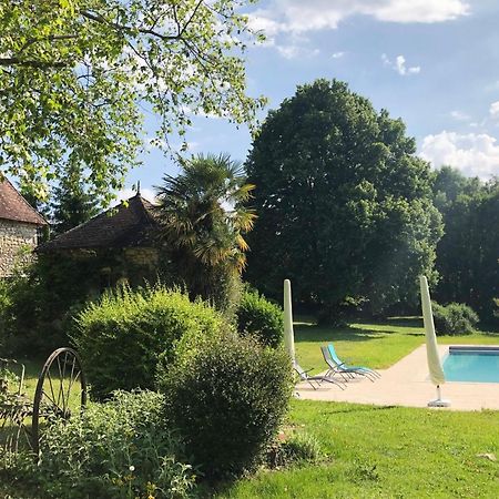 Villa Le Creyssac Saint-Félix-de-Bourdeilles Eksteriør bilde