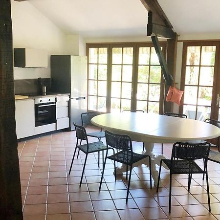 Villa Le Creyssac Saint-Félix-de-Bourdeilles Eksteriør bilde