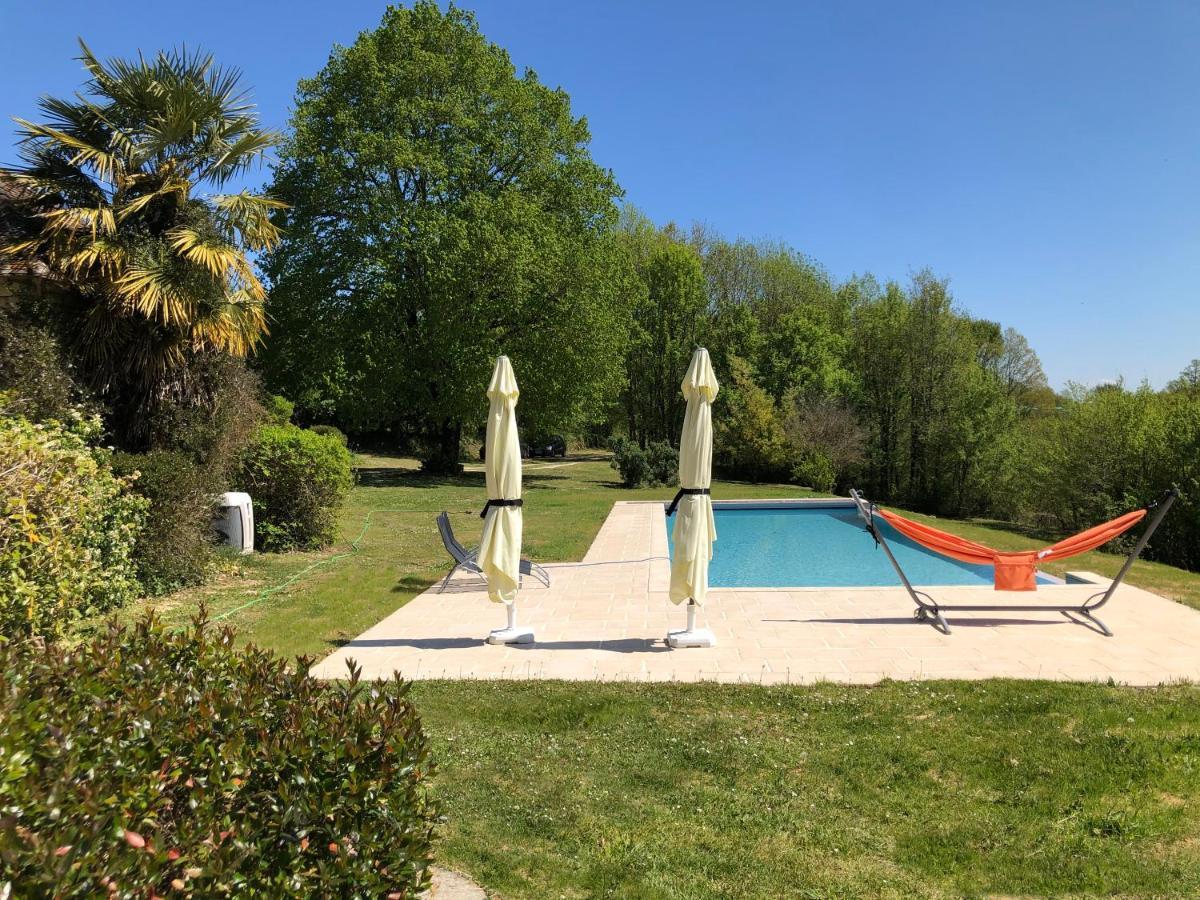 Villa Le Creyssac Saint-Félix-de-Bourdeilles Eksteriør bilde